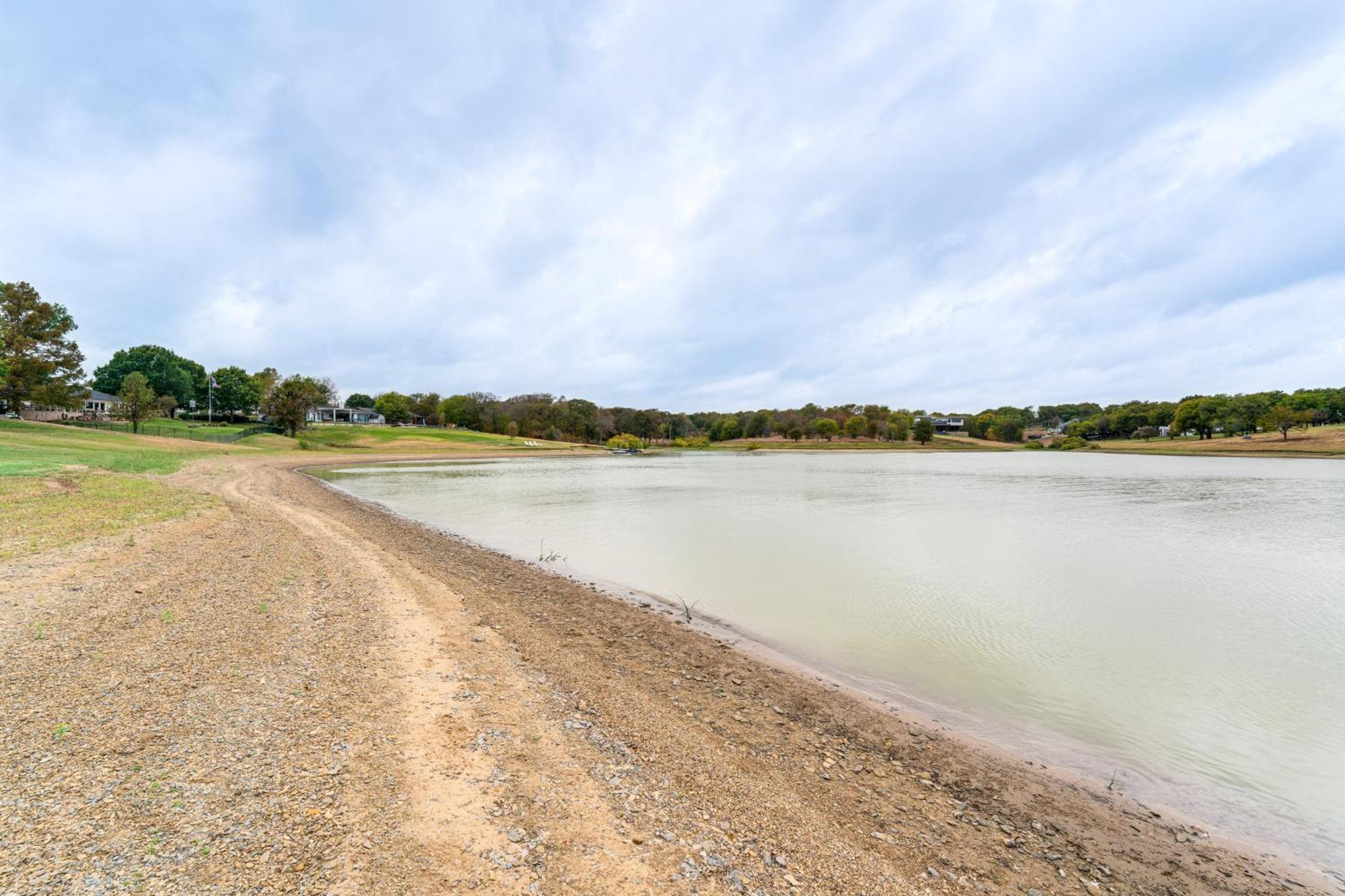 Lewisville Lake Home Private Dock And Large Patio! Little Elm Exterior photo