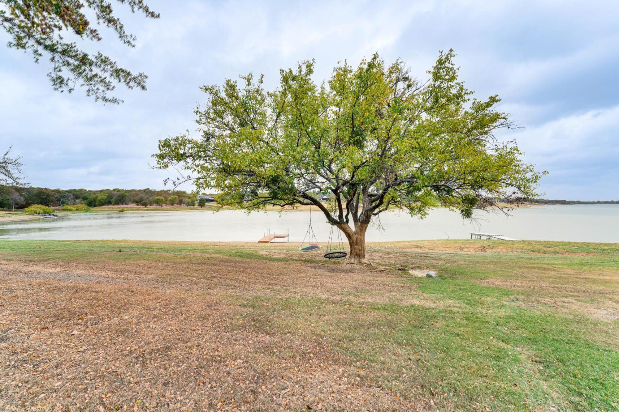 Lewisville Lake Home Private Dock And Large Patio! Little Elm Exterior photo